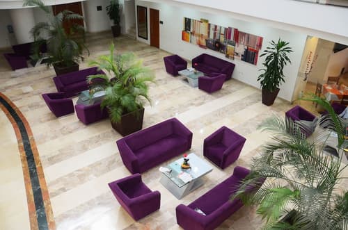 Hotel Atrium Plaza, Lobby sitting area