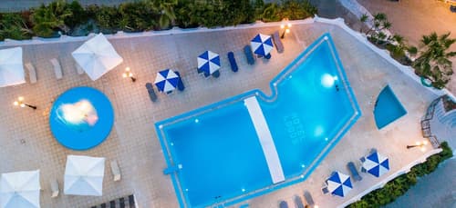 Hotel Lodos, Primary image