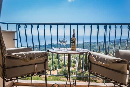 Dianas Studios, Primary image