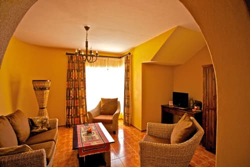 Sandcastle Apartments cc, Living area