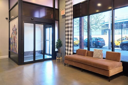 The Lodge Red Hook, Interior entrance