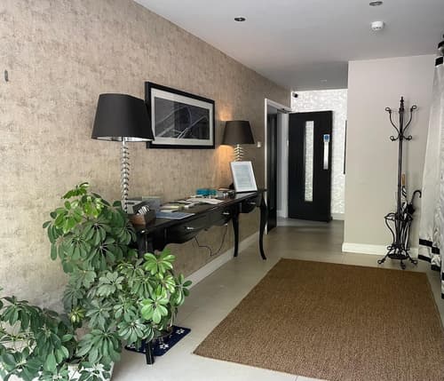 The Llawnroc, Interior entrance