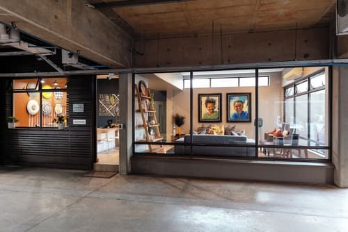 Akanani Apartments, Reception