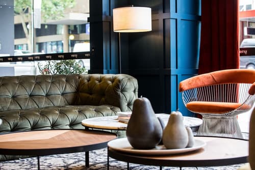 Veriu Central, Lobby sitting area