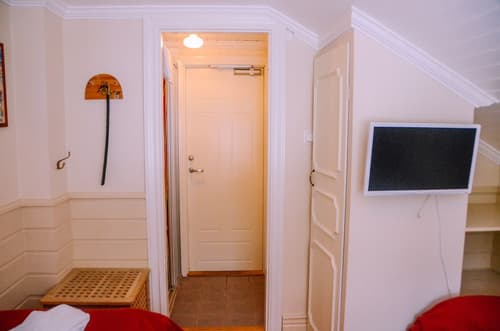 Olarsgården Hotell, 