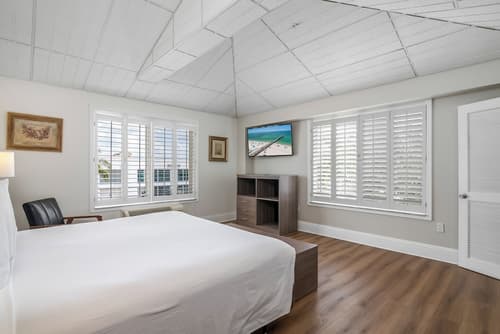 Naples Park Central Hotel, Room