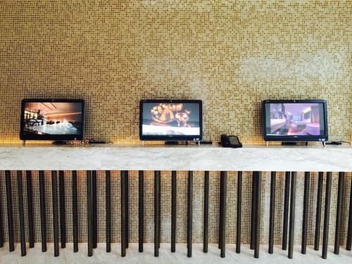 LiT BANGKOK Hotel, Check-in/check-out kiosk