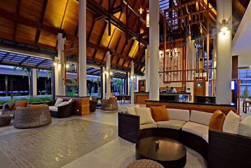 Deevana Plaza Krabi, Lobby