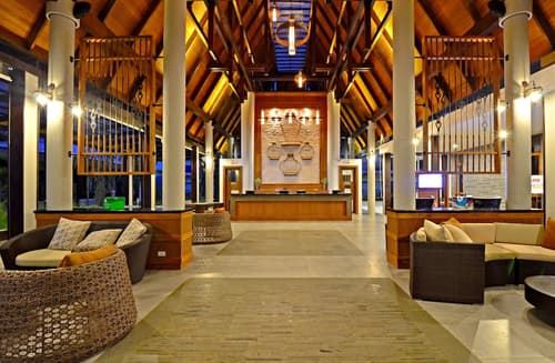 Deevana Plaza Krabi, Lobby