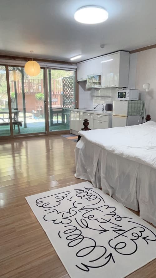 Bellus Rose Pension Hotel, Room