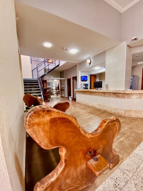 Porto Salvador Hotel, Reception