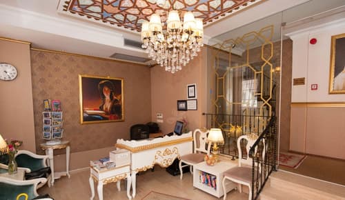 Sultans Royal Hotel, Reception