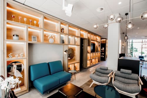 ibis Lugano Paradiso, Reception