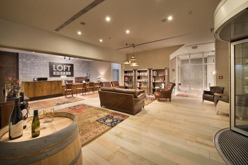 LOFT Hotel Bratislava, Reception