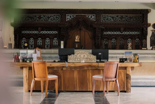 Hotel Ombak Sunset, Reception