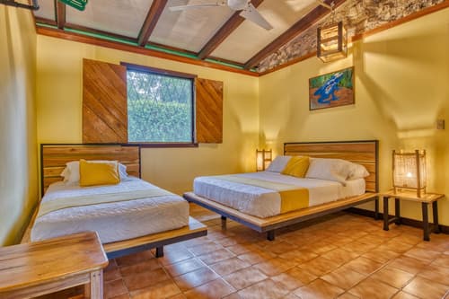 Atlantida Lodge, Room