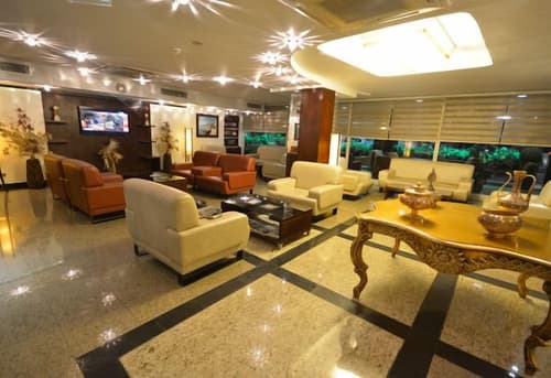 Cukurova Park Hotel, Lobby sitting area