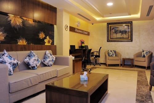 Al Raad Hotel, Lobby sitting area