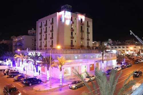 Al Raad Hotel, Primary image