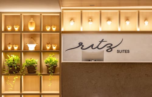 Ritz Suites Grand Hotel Boutique, 