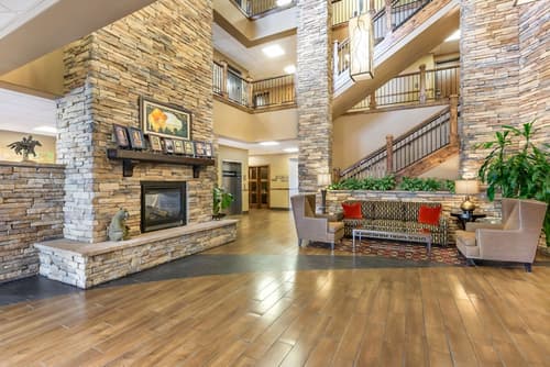 Best Western Premier Ivy Inn & Suites, Lobby