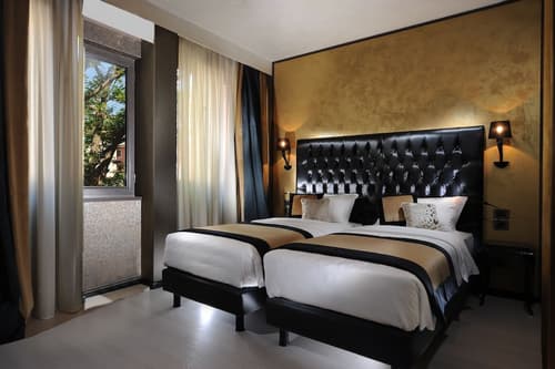 Carnival Palace Hotel, Room