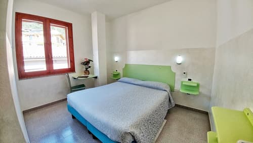 Meridiana, Room
