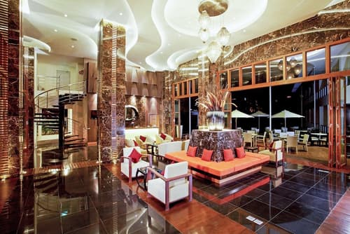 Centara Nova Hotel Pattaya, Lobby lounge
