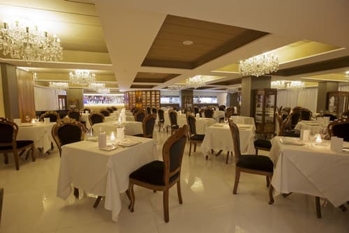 Majestic Ponta Negra Beach, Dining