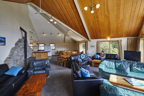 Aoraki Mount Cook Alpine Lodge, Lounge