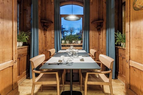 Franceschi Park Hotel, Restaurant