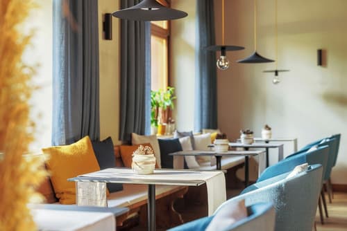 Franceschi Park Hotel, Dining