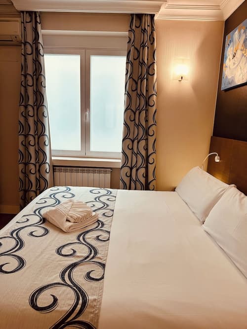 Hostal Abadía Madrid, Room