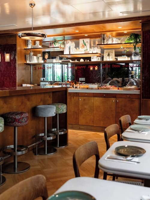 La Conversation, Breakfast area