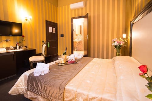 Domus RomAntica, Room