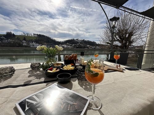 Hotel Schloss Ort, Terrace/patio