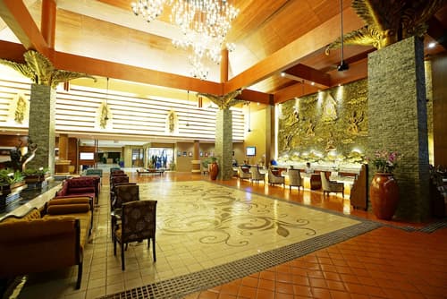 Novotel Phuket Vintage Park, Interior entrance