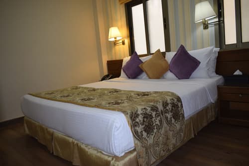 Orient Prince Hotel, 