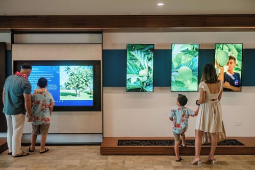 OUTRIGGER Kona Resort and Spa, Lobby