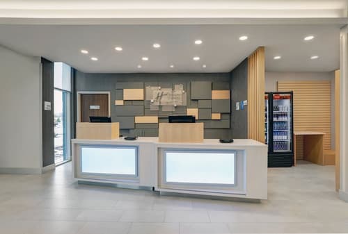 Holiday Inn Express & Suites Collingwood by IHG, Reception