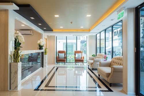 Amanah Bangkok Hotel, Lobby sitting area