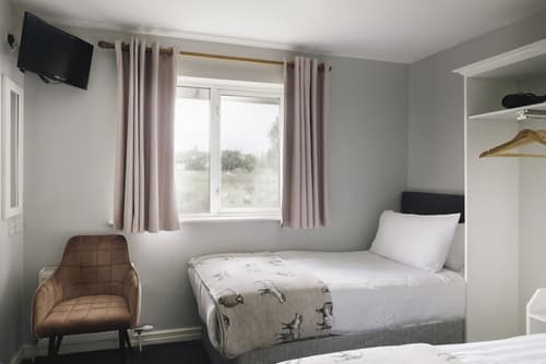 The Climbers Inn, Room