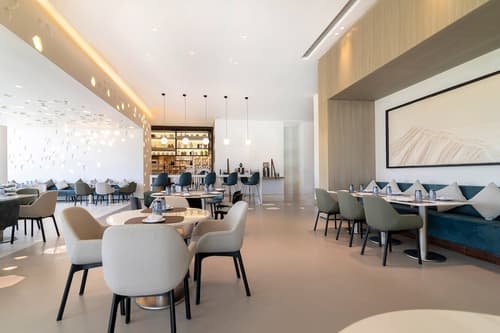 Le Méridien Riyadh, Restaurant