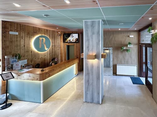 Pey Resort, Reception