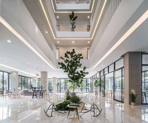 Tree Tara Hotel, Primary image