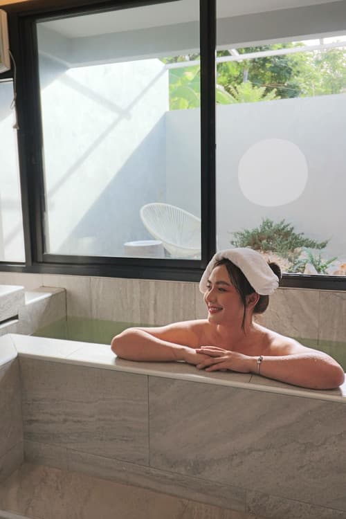 Tree Tara Hotel, Indoor spa tub