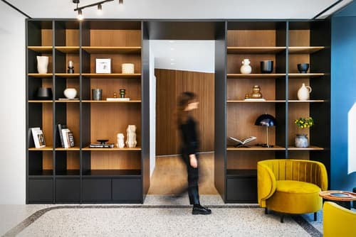 Noa Hotel, Reception