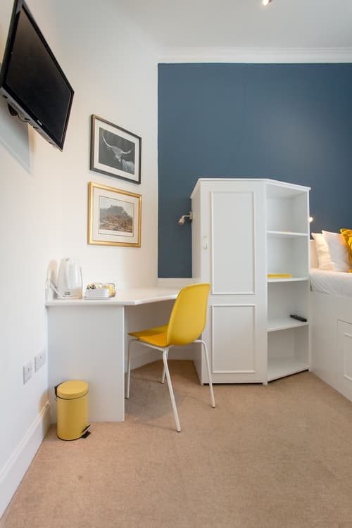 JOIVY Haymarket, Room