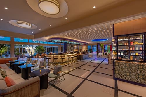 Moxy Miami South Beach, Lobby