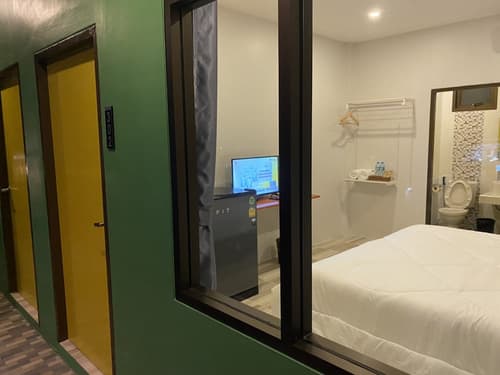 N&N HOUSE Laem Hin, Room